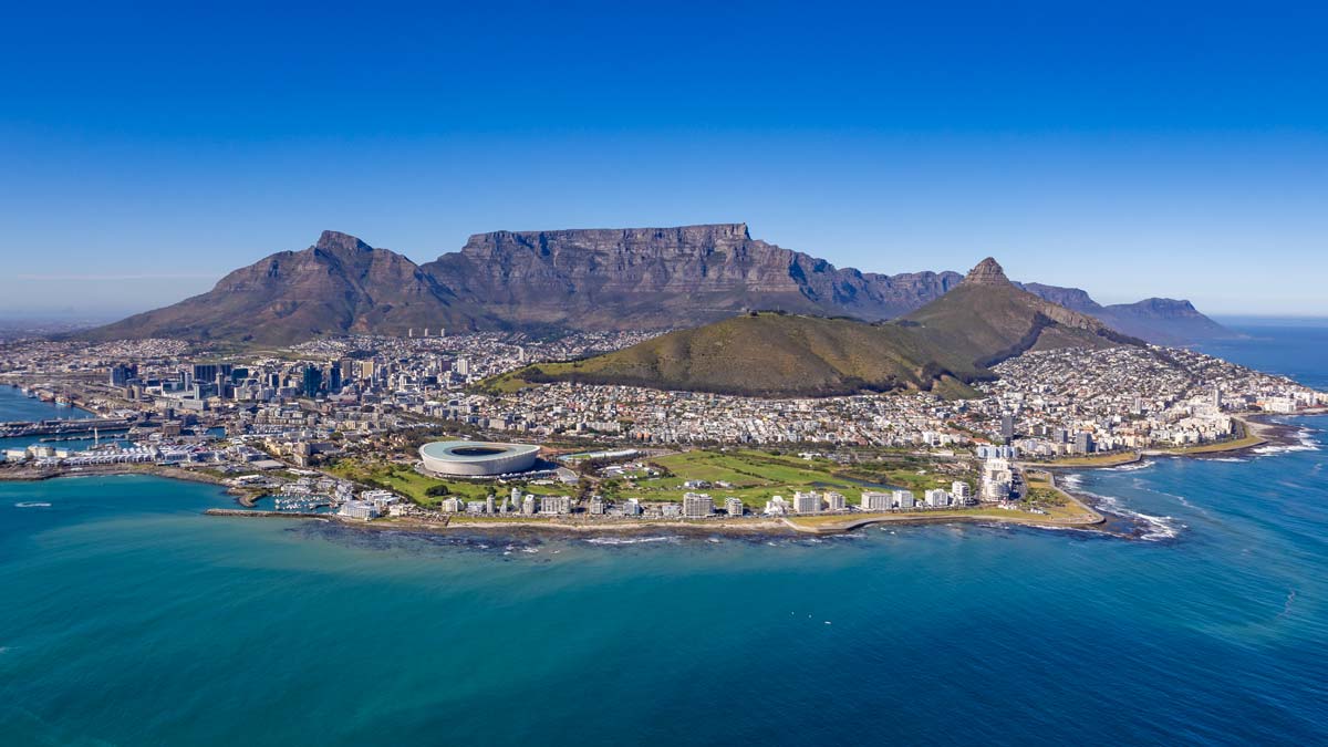 Table-Mountain-Cape-Town (1)
